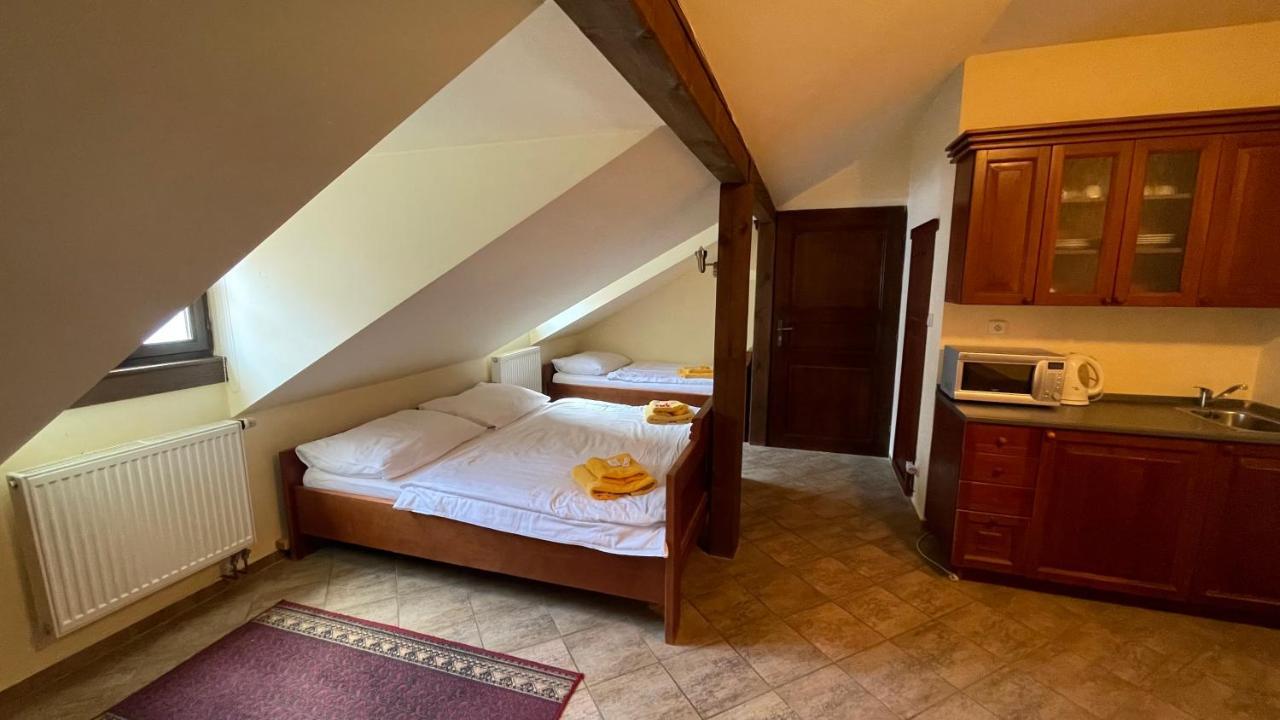Pension Pod Radnicí Český Krumlov Exterior foto